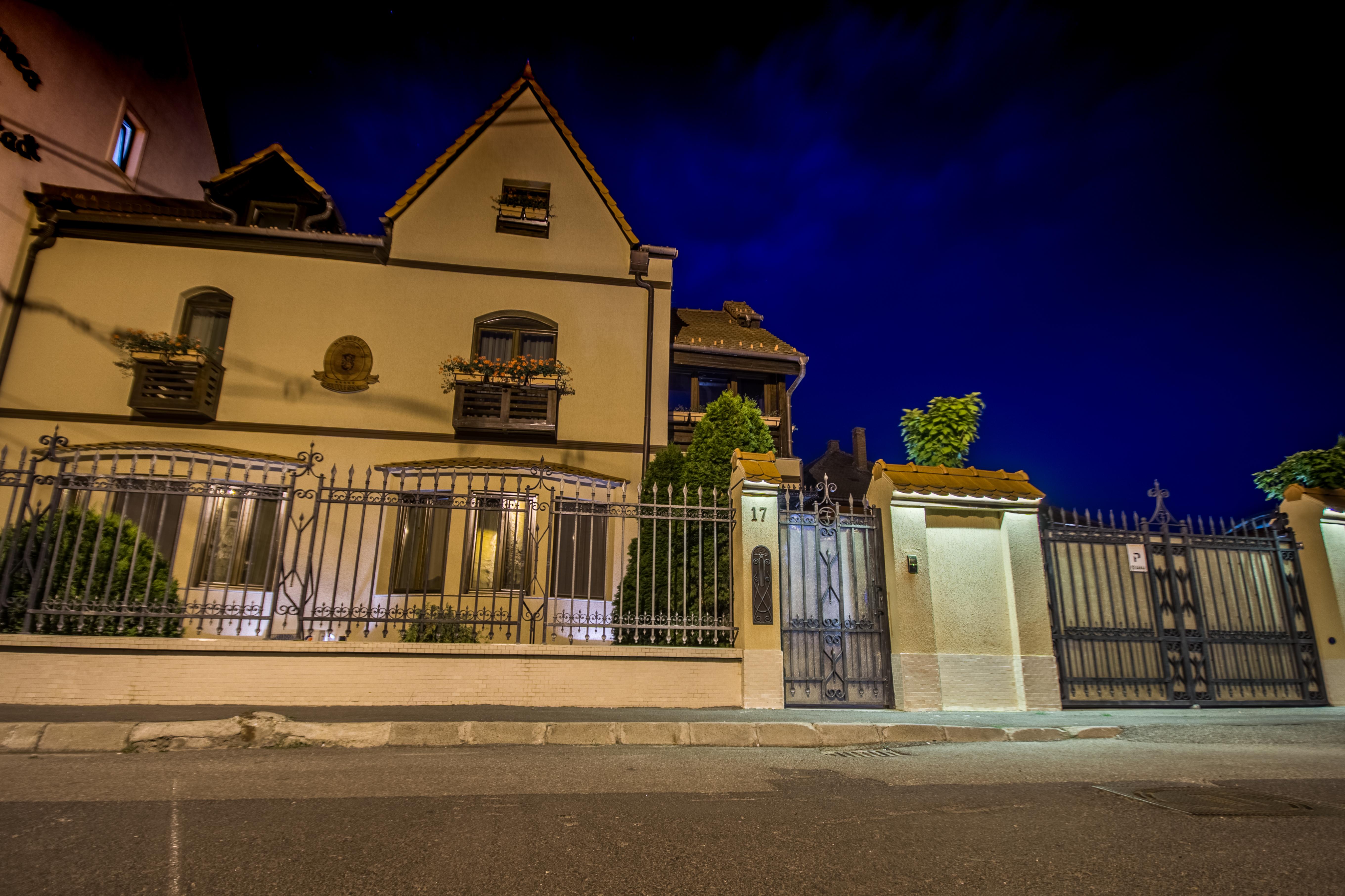 Noblesse Boutique Resort Sibiu Luaran gambar Embassy of the Republic of Korea in Prague